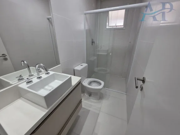 Imagem Apartamento com Vista Mar de 2 Dormitórios em Praia Grande no Canto do Forte