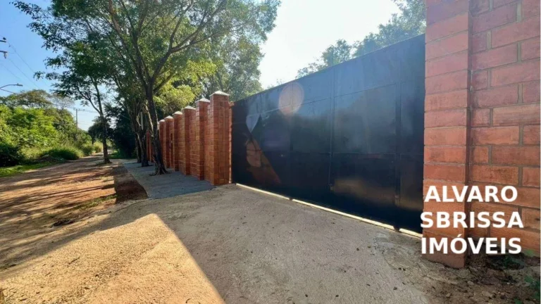 Imagem Chácara com piscina, ótimo valor e estuda permutas. Em Itu SP. ac:115m2 at:2520m2