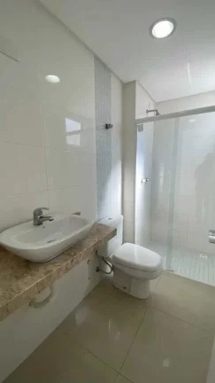 Imagem Apartamento com 3 dormitórios sendo 3 suítes e 2 vagas de garagem em Balneário Camboriú/SC