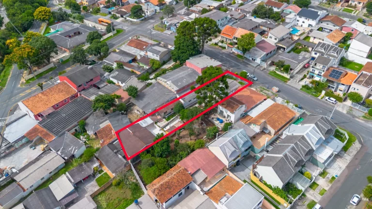 Imagem Terreno no Xaxim com área de 720,00m2