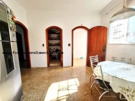 Imagem Casa para Locação em Limeira, Jardim Santa Fé, 3 dormitórios, 1 suíte, 2 banheiros, 2 vagas