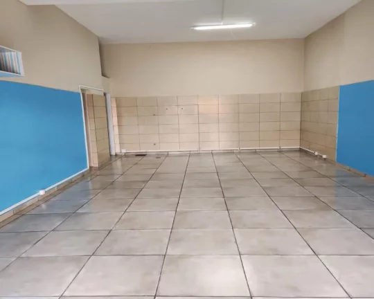 Imagem salão comercial com 50 m2 FL26