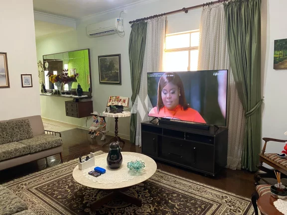 Imagem Casa com 8 quartos e 11 banheiros em Santos