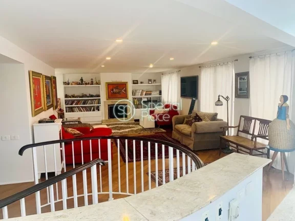 Imagem Cobertura duplex com 357m² na Vila Nova Conceição, próximo à Praça Pereira Coutinho. No primei...