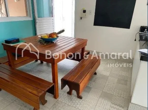 Imagem Casa de Condomínio com 3 Quartos e 5 banheiros, 290 m² San Conrado