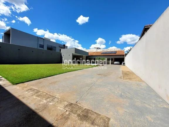 Imagem Casa no Granville Parque Residencial: 2 quartos, 2 banheiros, 6 vagas, 170m², terreno de 525m², piscina, área gourmet e acabamento de qualidade.