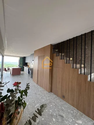 Imagem Casa 3 pavimentos, 3 dormitórios (1 suíte),2 vagas, Jd das Indústrias, SJC