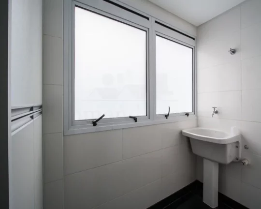 Imagem Apartamento novo, no contra piso, de frente, living para 02 ambientes, ensolarado, 02 dormitórios s...