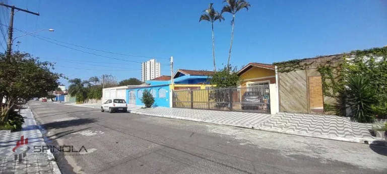Imagem Sobrado com 3 dormitórios à venda, 180 m² por R$ 1.100.000,00 - Solemar - Praia Grande/SP