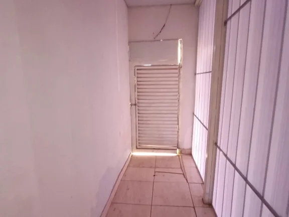 Imagem Galpão Com Duas Kit Net No Jardim Mariliza