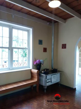 Imagem Oportunidade de Restaurante Montado com Hospedagem, em Campos do Jordão SP.