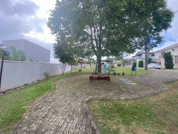 Imagem Lote de 1000 m2 em Condomínio de Alto Padrão – Segurança e Qualidade de Vida
