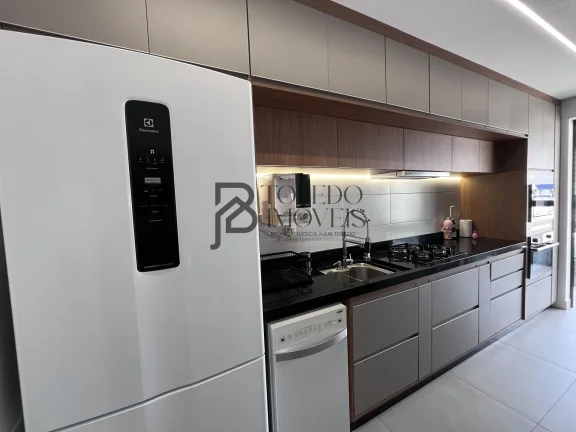 Imagem Apartamento 3 Dormitórios com suítes no bairro Canto do Forte - Praia Grande