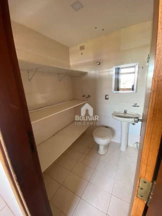 Imagem Apartamento com 3 dormitórios à venda, 156 m² por R$ 750.000,00 - Setor Central - Itumbiara/GO