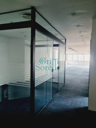 Imagem Conjunto Comercial para Alugar em Cidade Monções - São Paulo/SP.