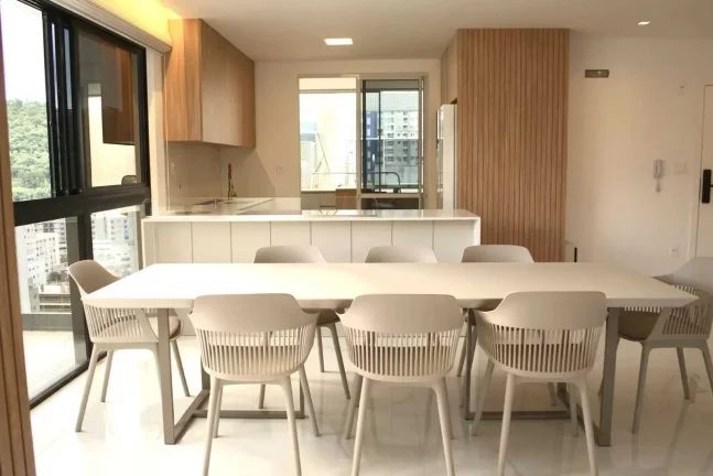 Imagem Cobertura duplex com 4 suítes e 4 vagas de garagem em Balneário Camboriú