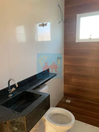 Imagem Casa Condominio com Sacada, 02 dormitórios, uma vaga de garagem R$ 240mil