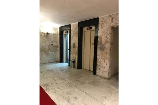 Imagem Apartamento à venda em Porto Alegre, Centro Histórico, com 2 quartos, 81m2
