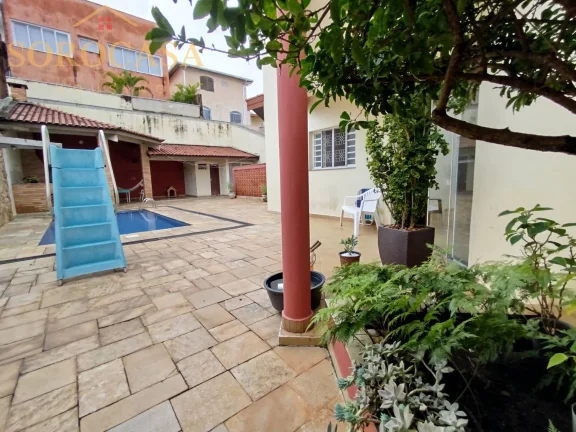 Imagem Casa à Venda - Sobrado - 4dorm. 1suite e Piscina - Trujilo