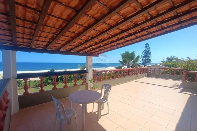 Imagem Casa da praia, pé na areia, 3 quartos, 1440m2 de área total em Ponta Negra