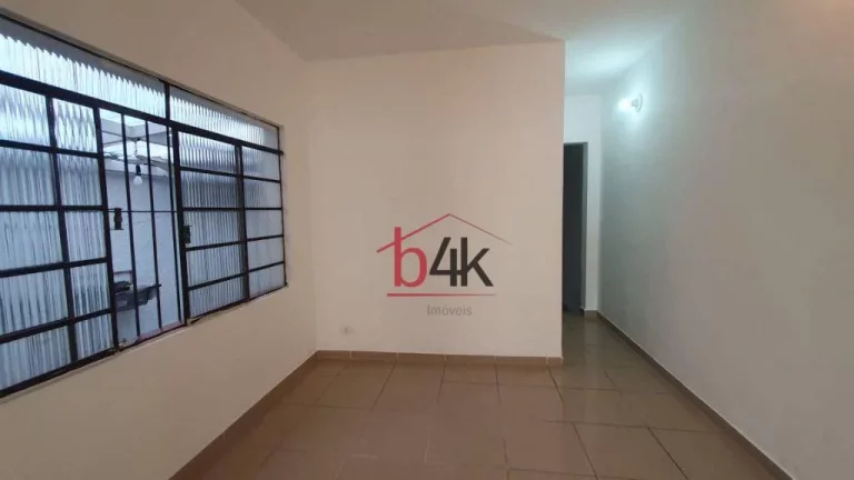 Imagem Casa comercial com 3 quartos sendo 1 suíte para alugar no Brooklin - Rua Santo Arcádio - Brooklin.