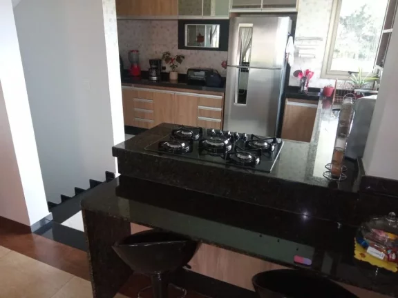 Imagem Chácara com 4 dormitórios à venda, 6500 m² por R$ 2.000.000,00 - Jardim Dora - Suzano/SP