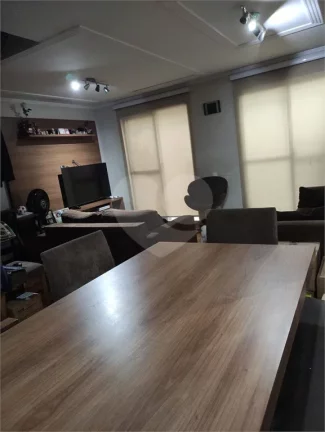 Imagem Casa à venda com 3 quartos, sendo 1 suíte, no condomínio Liberty Village, São Paulo - SP