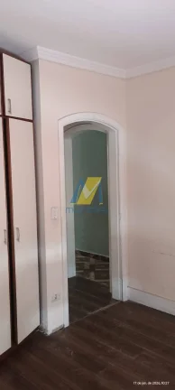 Imagem Alto padrão residencial com potencial de personalização.