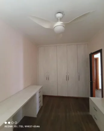 Imagem Alugo casa em condomínio 04 dor