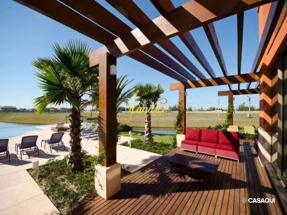 Imagem Terreno em condomínio fechado beira de lago com 460m2