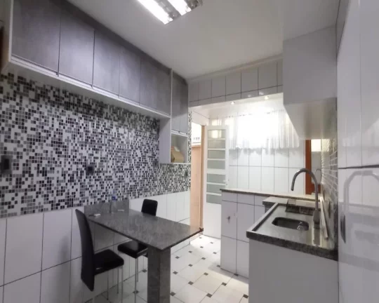 Imagem Venda Casa Térrea 120m² com 3 quartos sendo duas suítes e duas vagas FL38