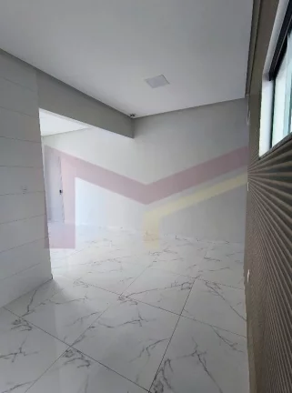 Imagem CASA 3/4 SENDO 1 SUITE NA MANGABEIRA