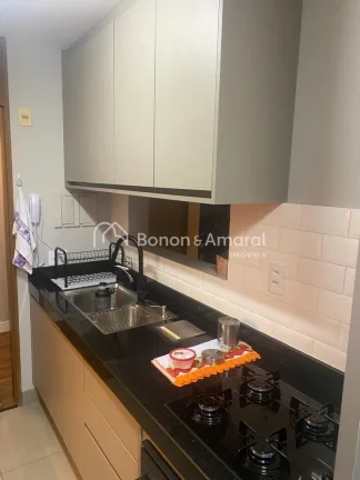 Imagem Apartamento com 3 quartos reformado e mobiliado em andar alto no condomínio Villaggio di Roma na Ch...