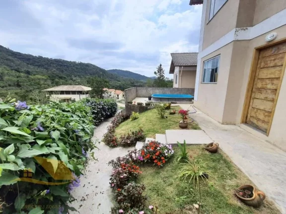 Imagem Vendo casa na Parada Folly com 2 quartos, piscina e churrasqueira