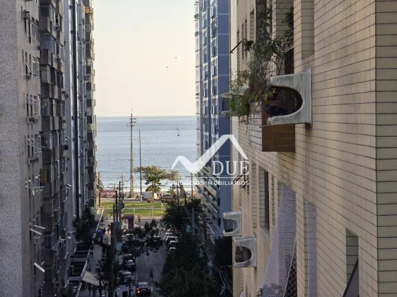 Imagem Apartamento com 3 dormitórios à venda, 123 m² por R$ 790.000 - Ponta da Praia - Santos/SP