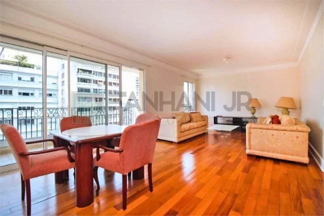 Imagem Imperdível! Apartamento de alto padrão com 3 suítes e 4 vagas na Cerqueira César, São Paulo-SP - 208m². Confira já!