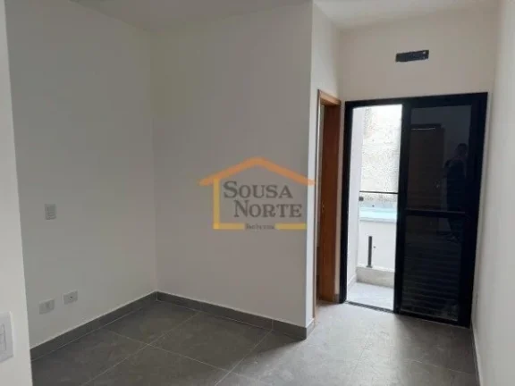 Imagem Sobrado NOVO, 3 dormitórios, sendo 3 suítes, sala ampla, cozinha, lavanderia, quintal, 4 banheiros...
