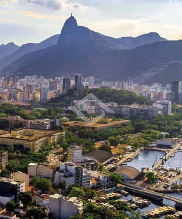 Imagem Rara Cobertura na Urca, aos pés do Pão de Açúcar e vista Mar