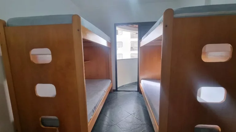 Imagem Apartamento com 2 dormitórios à venda, 76 m² - Pitangueiras - Guarujá/SP