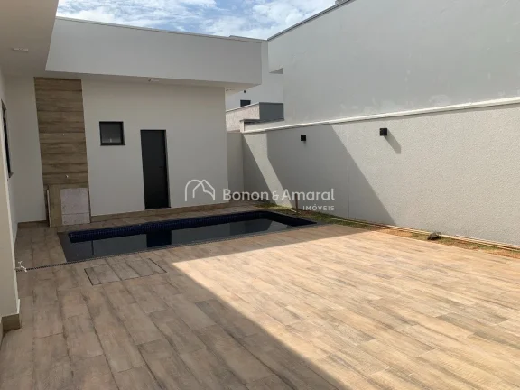 Imagem Casa térrea nova à venda com 3 quartos sendo 3 suítes, todas com armários planejados, ar condici...