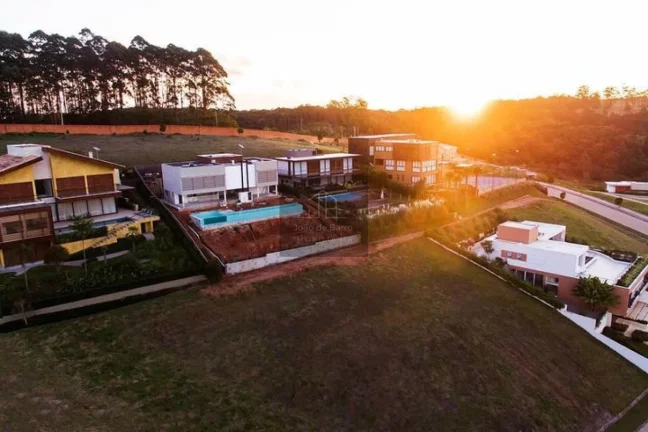 Imagem Terreno à venda, 1000 m² por R$ 800.000,00 - Vila Darcy Penteado (Mailasqui) - São Roque/SP