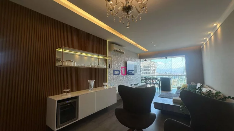 Imagem Apartamento com 3 dormitórios à venda, 119 m² por R$ 1.850.000,00 - Ponta da Praia - Santos/SP