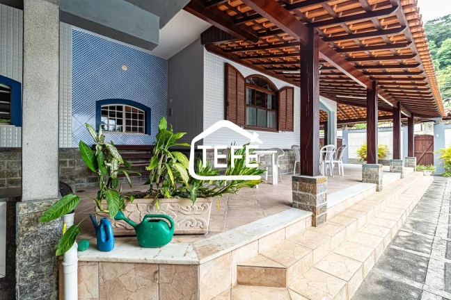 Imagem Casa com INFRA COMPLETA - 5 DORMITÓRIOS - À venda por R$ 1.270.000,00 - BOSQUE DOS ESQUILOS - Anil, RJ