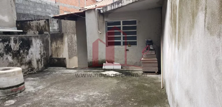 Imagem Imperdível oportunidade: Casa à venda em Caieiras-SP, bairro Serpa, 2 quartos, 2 salas, 1 banheiro, 2 vagas, 157m²!