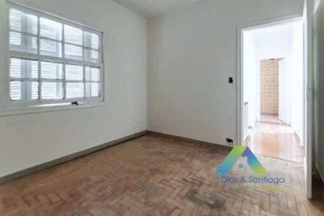 Imagem Sobrado a venda com 03 quartos 03 vagas - Proximo ao metro