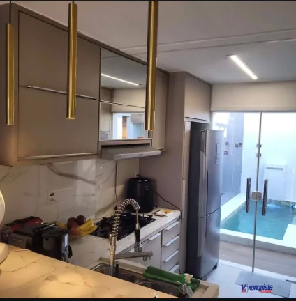 Imagem VENDO CASA 2/4 MOBILIADA EM CONDOMINIO NO SIM