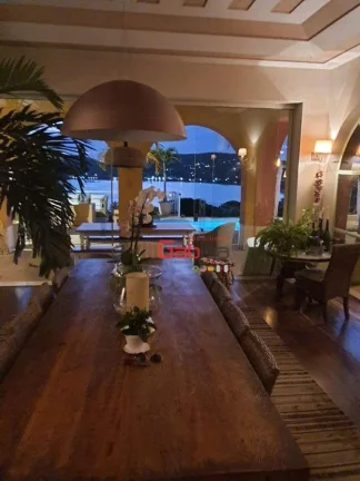 Imagem Casa com 6 dormitórios à venda, 650 m² por R$ 7.990.000,00 - Ferradura - Armação dos Búzios/RJ