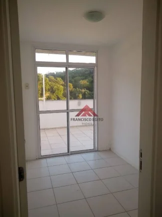 Imagem Excelente cobertura linear com 150 m², considerada a cobertura melhor localizada no condomínio.
