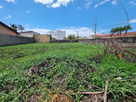 Imagem Terreno á venda, 600 metros da praia, bairro Josedy - Peruíbe