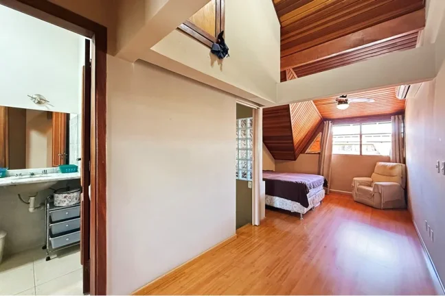 Imagem Casa em Condomínio para venda no bairro Ipanema em Porto Alegre